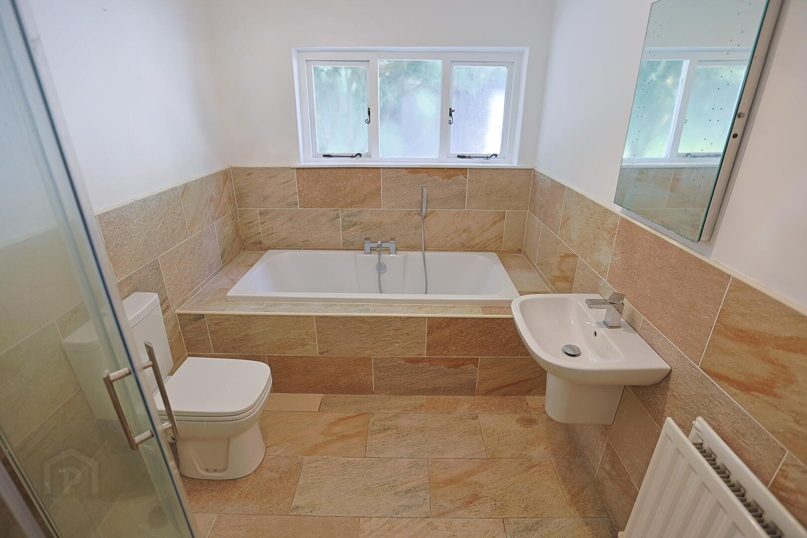 84 Ballygroobany Road 48 of 78