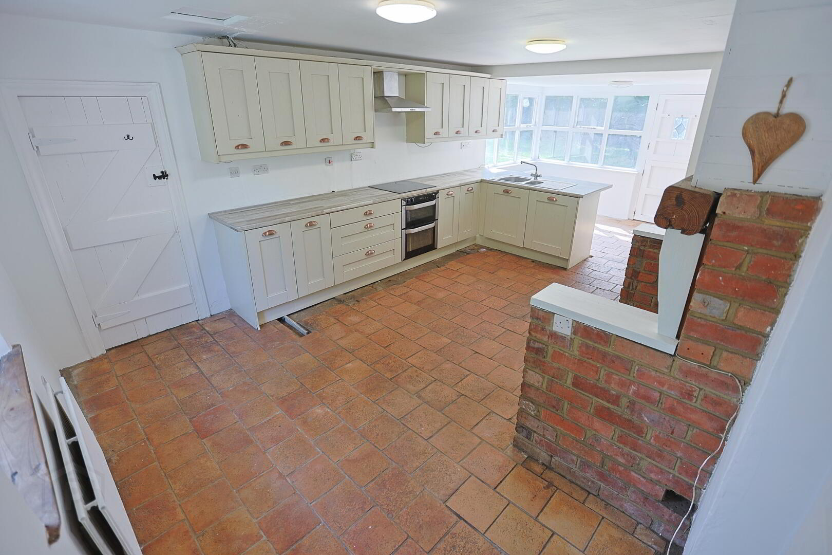 84 Ballygroobany Road 27 of 78
