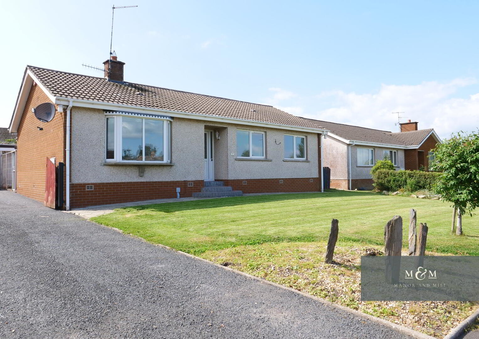 5 Woodford Close 1 of 22