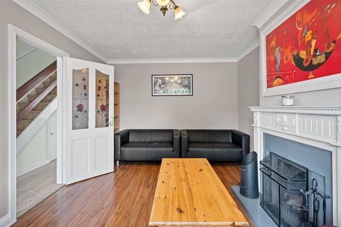 18 Carrig Lawn 8 of 44