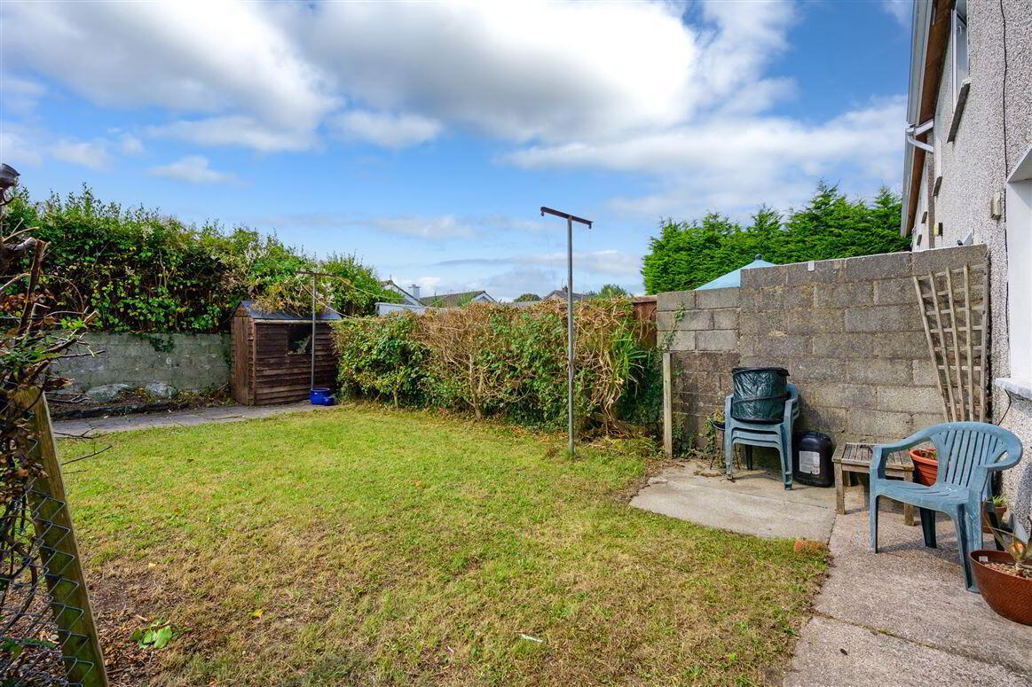 18 Carrig Lawn 18 of 44