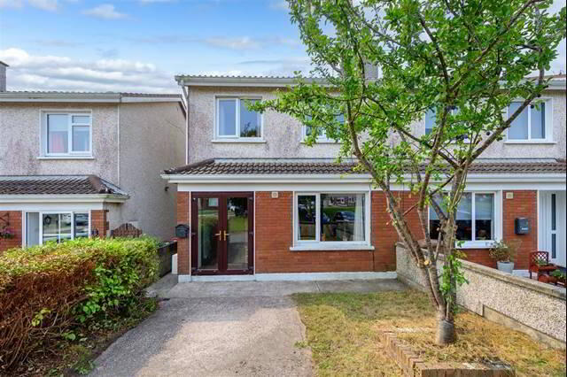 18 Carrig Lawn 23 of 44