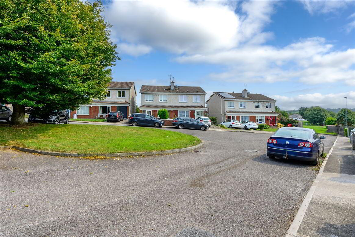 18 Carrig Lawn 22 of 44
