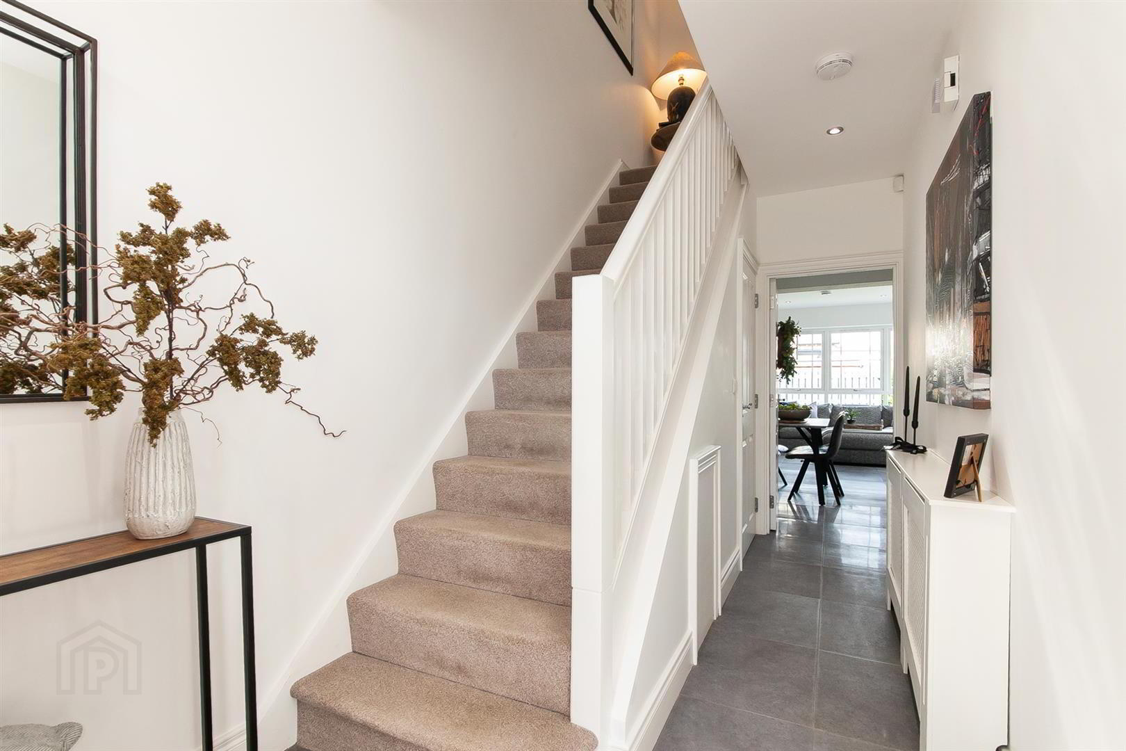 40 Windrush Manor 5 of 29