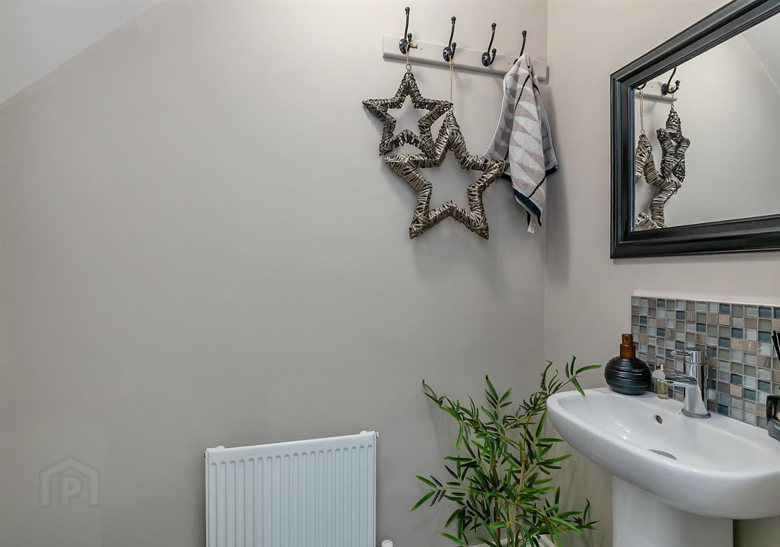 40 Windrush Manor 6 of 29