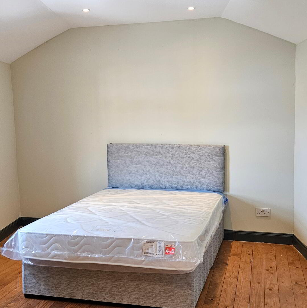 93b Connsbrook Avenue 28 of 32