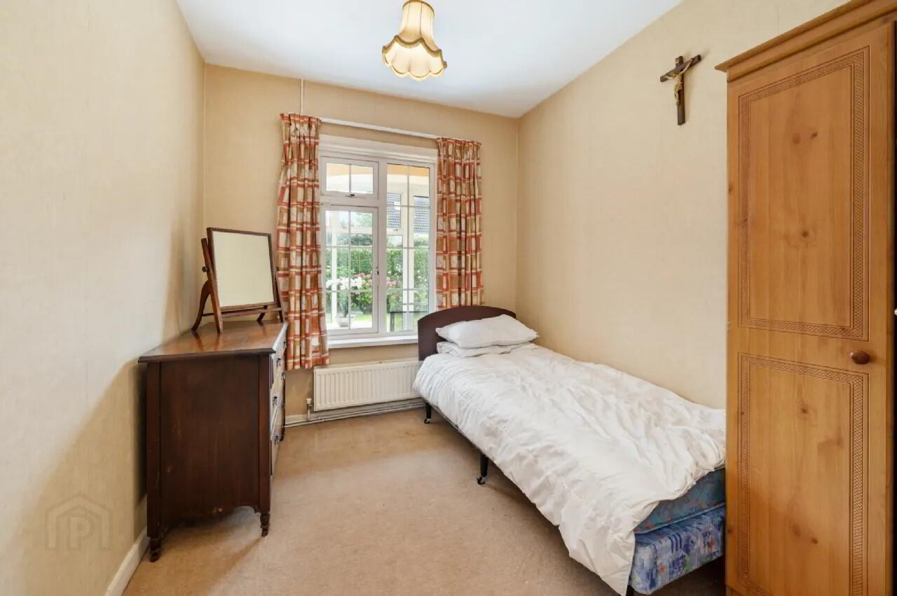 4 Dromore Drive 11 of 14