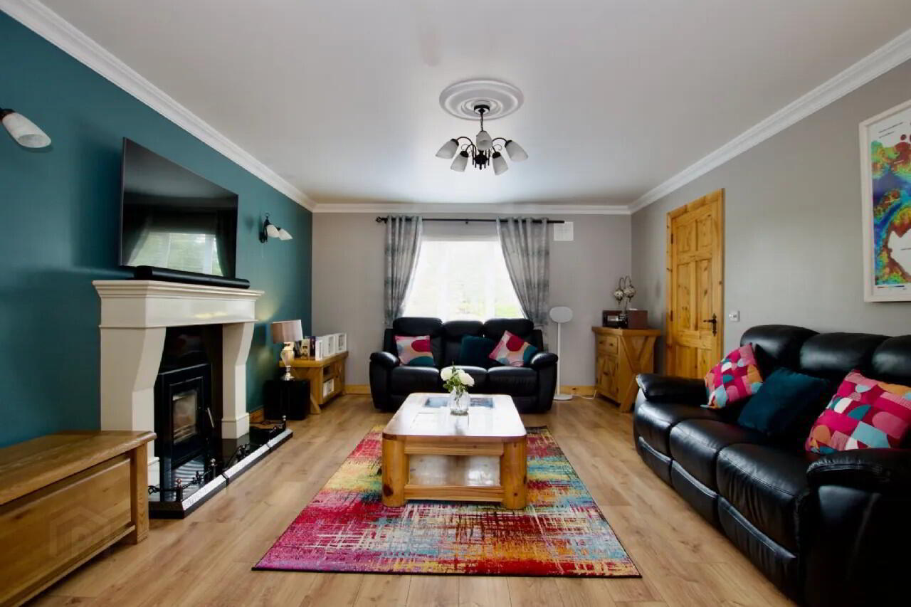 12 Cloghanboy Crescent 6 of 31