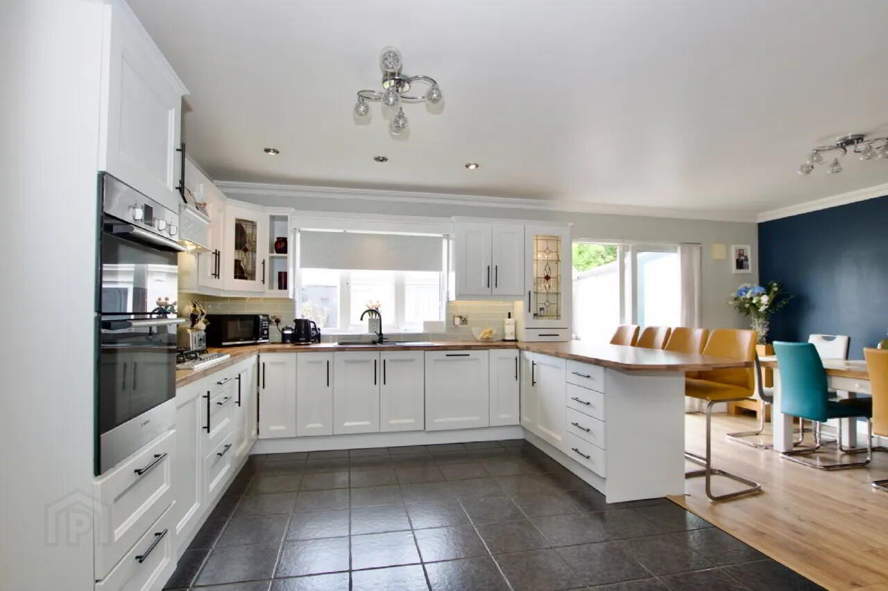 12 Cloghanboy Crescent 11 of 31