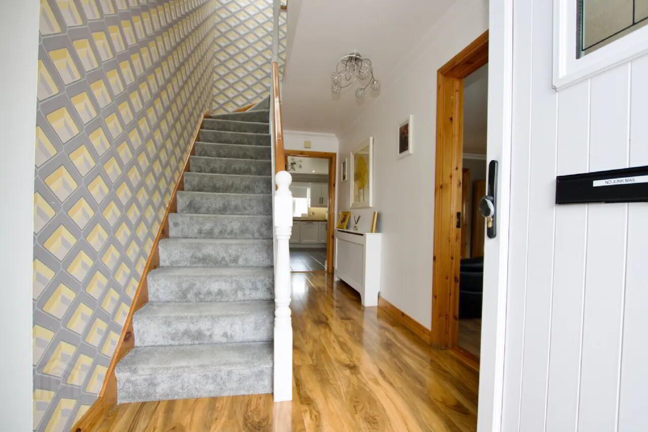 12 Cloghanboy Crescent 3 of 31