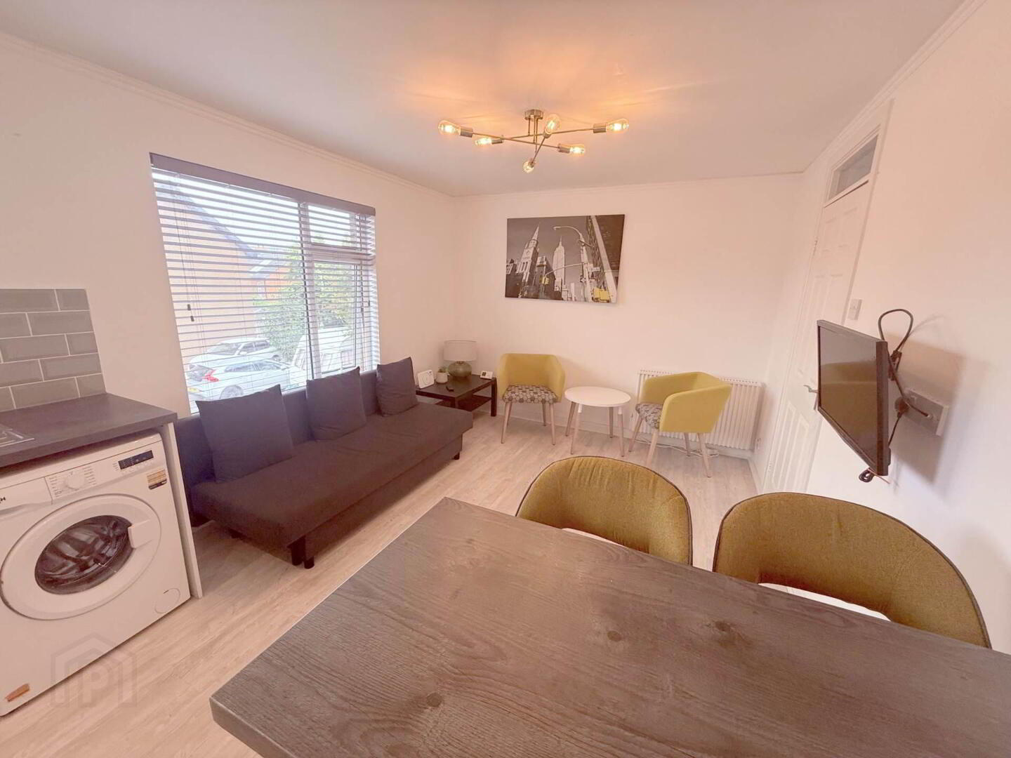 24 Ravenhill Court 3 of 8