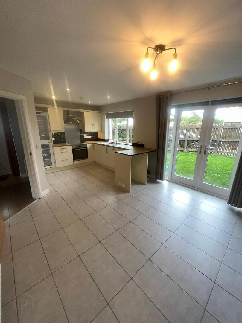 82 Shaftesbury Road 2 of 10