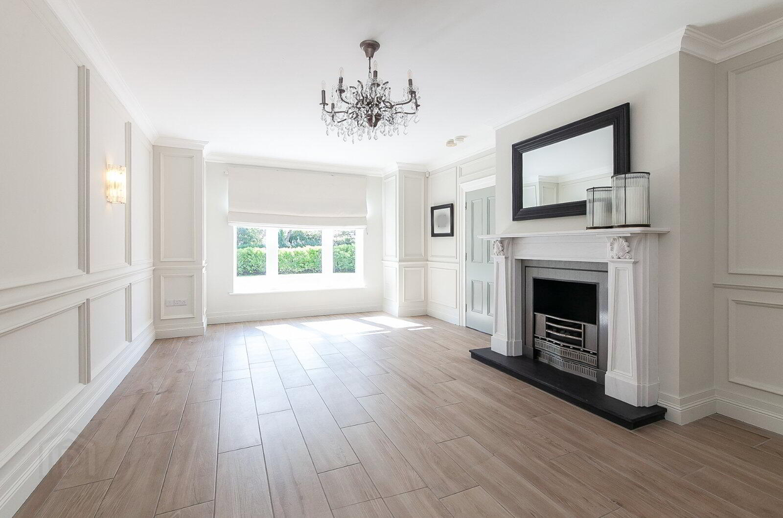 222 Upper Road 4 of 29
