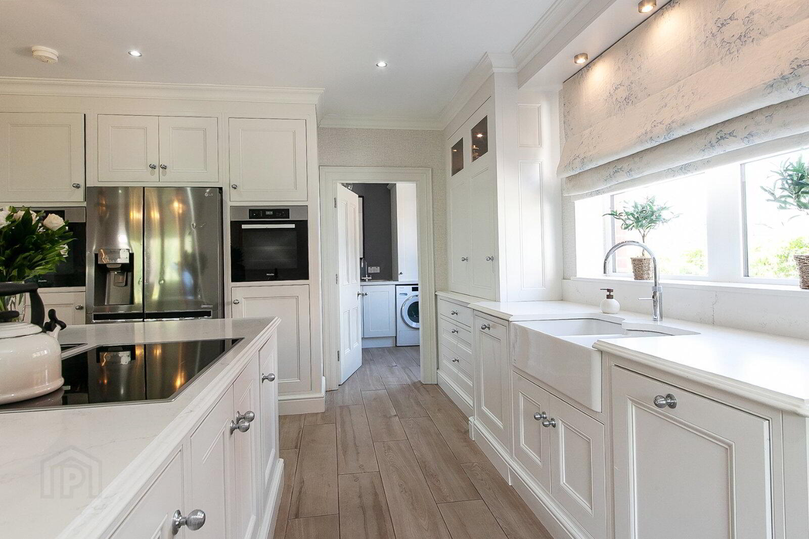 222 Upper Road 5 of 29