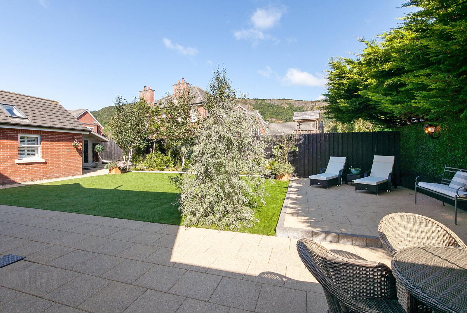 222 Upper Road 26 of 29