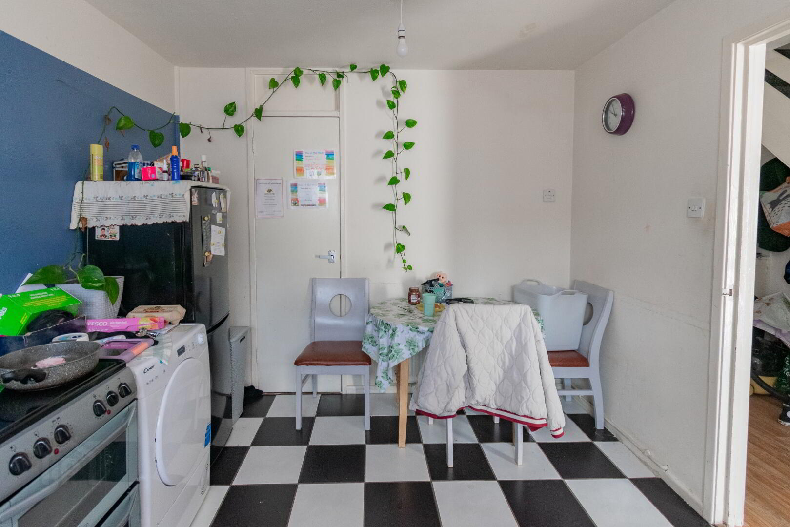 14 Tiree Street 5 of 18