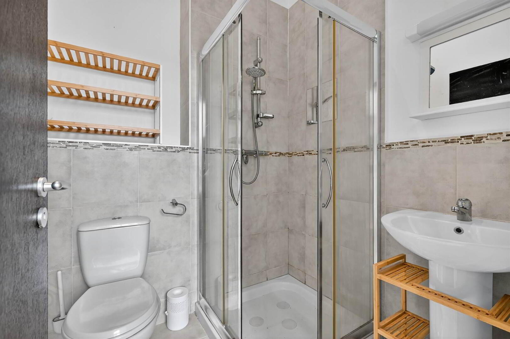 Apt505 Edenderry Lofts, 326 Crumlin Road 12 of 17