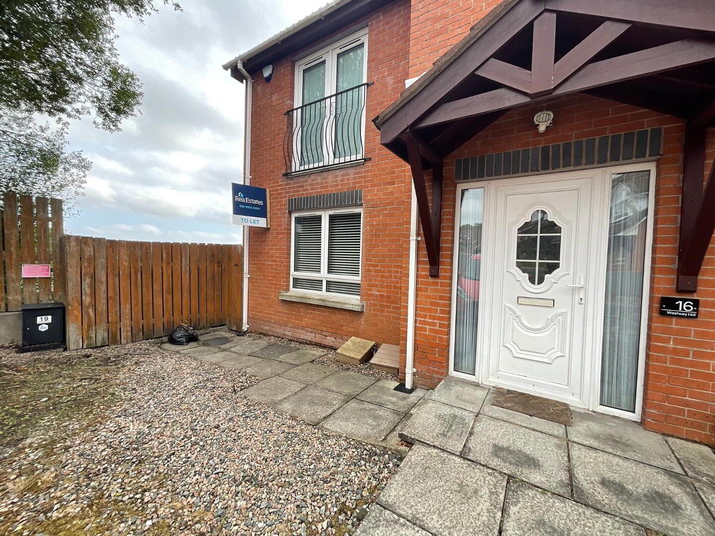 17a Westway Hill 1 of 17