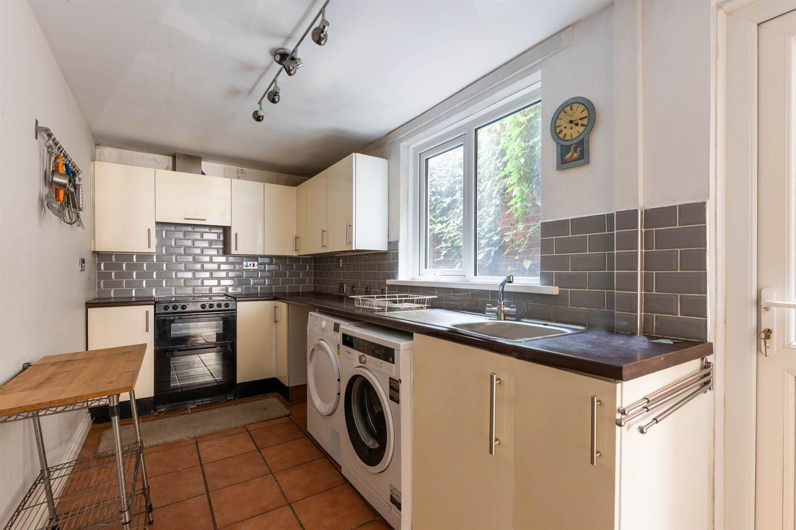 34 Trevor Street 6 of 10