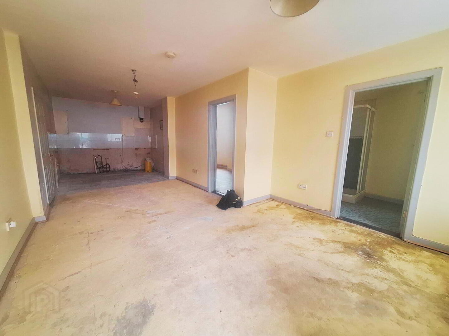 Apartment 1 2 & 3 Tower View 6 of 24