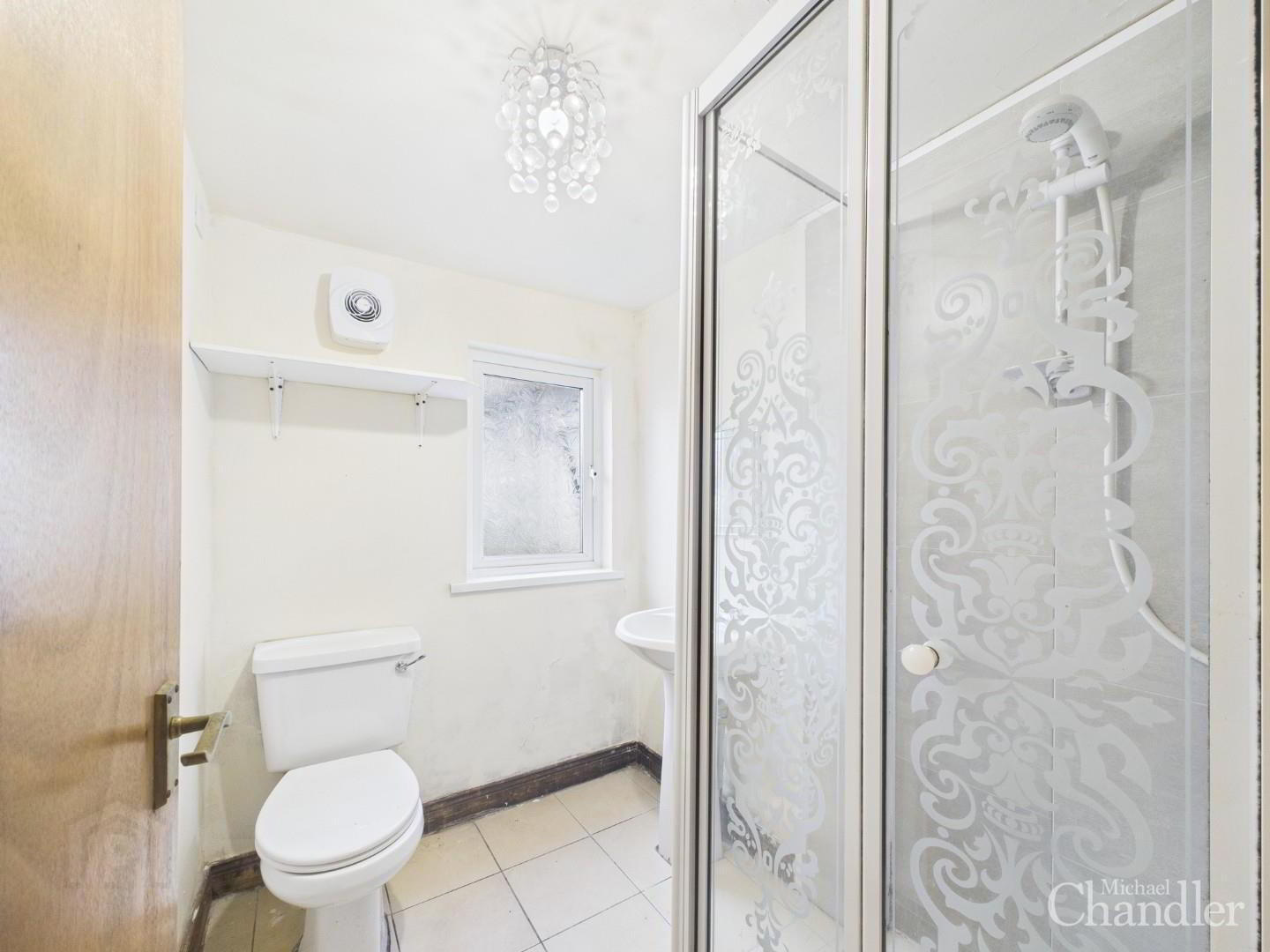 Apt 1, 74 Fitzroy Avenue 8 of 8