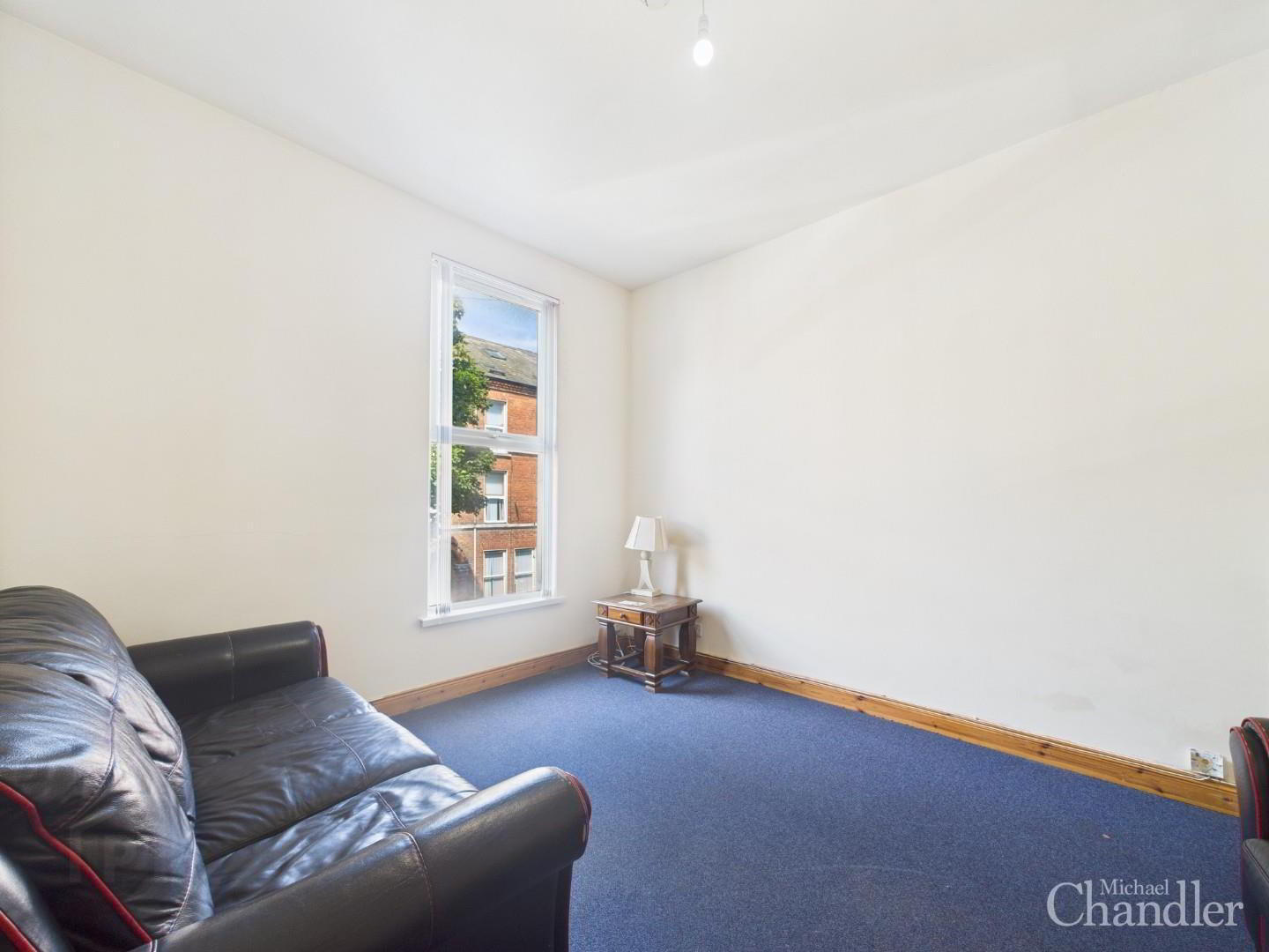 Apt 2, 74 Fitzroy Avenue 4 of 10