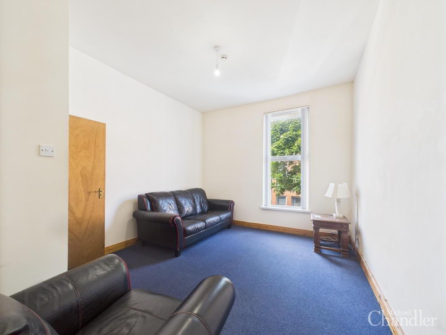 Apt 2, 74 Fitzroy Avenue 6 of 10