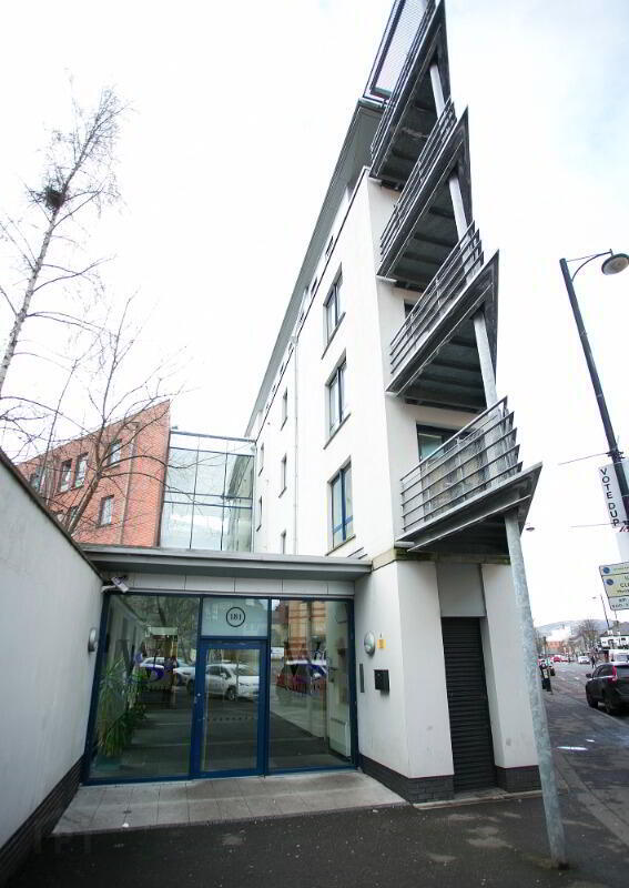 E.4.1 Whitehall Square Penthouse 3 of 24