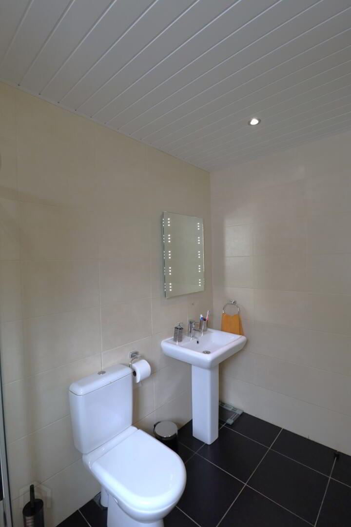 21b Newry Road 24 of 42