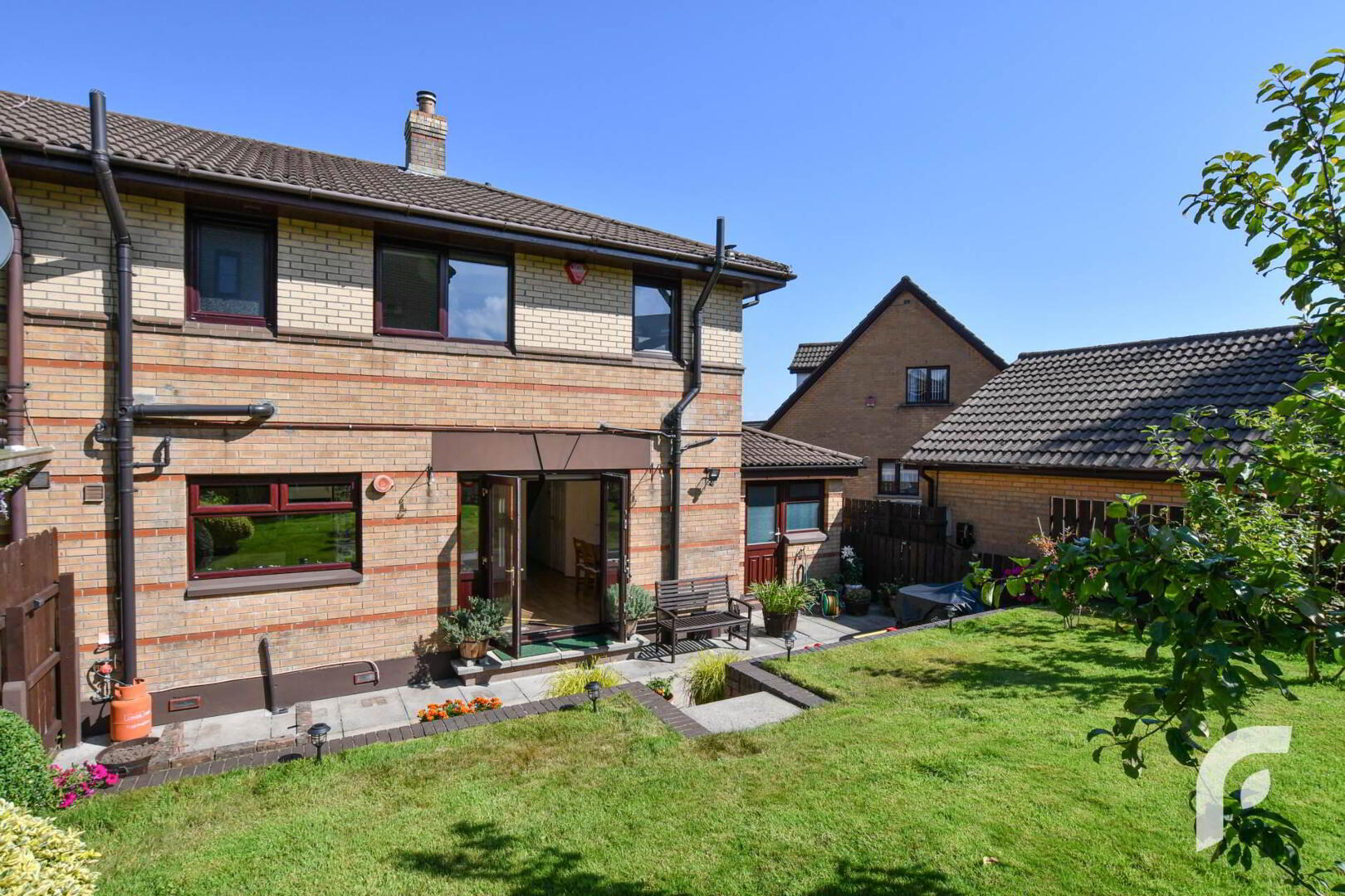 32 Hollybrook Avenue 30 of 37