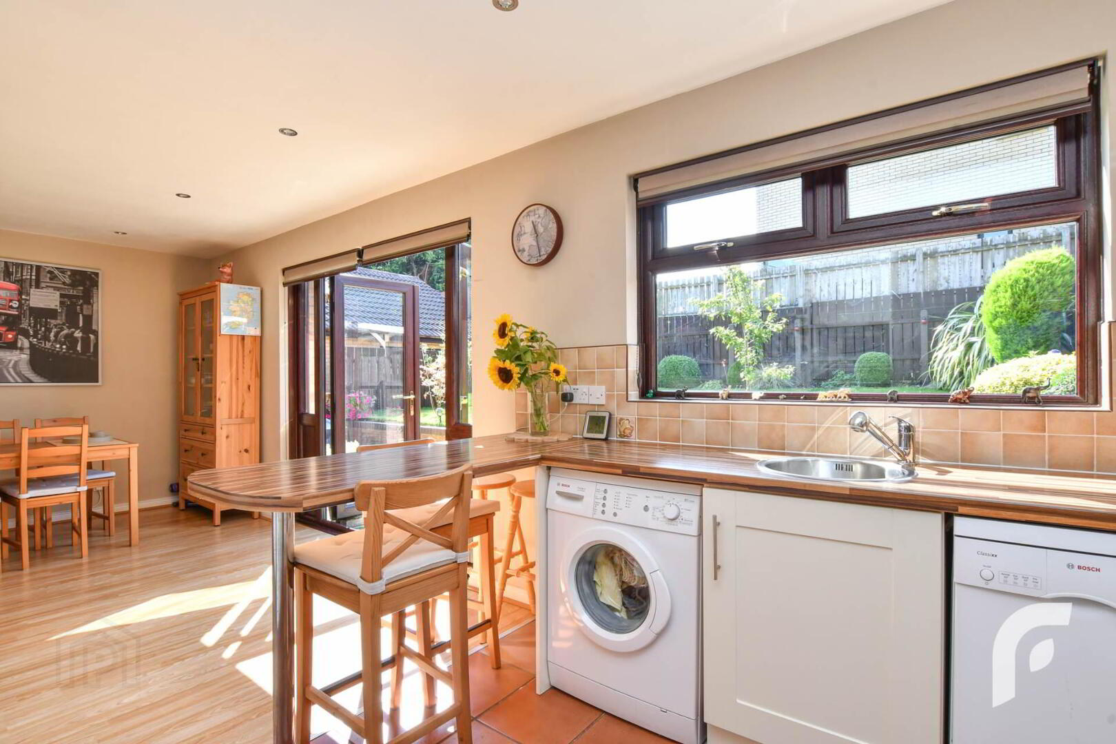 32 Hollybrook Avenue 15 of 37