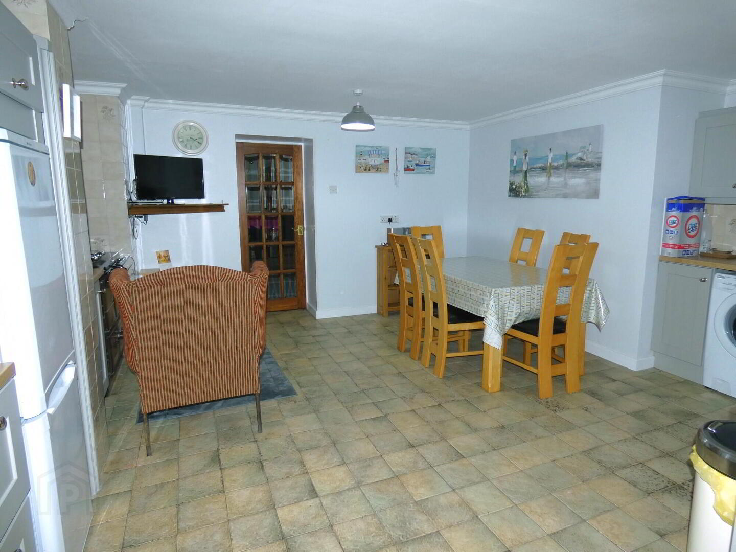 8 & 10 Coleraine Street 14 of 40