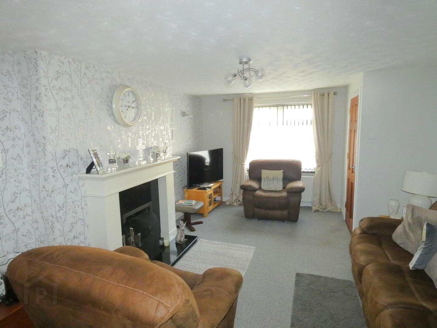 8 & 10 Coleraine Street 8 of 41