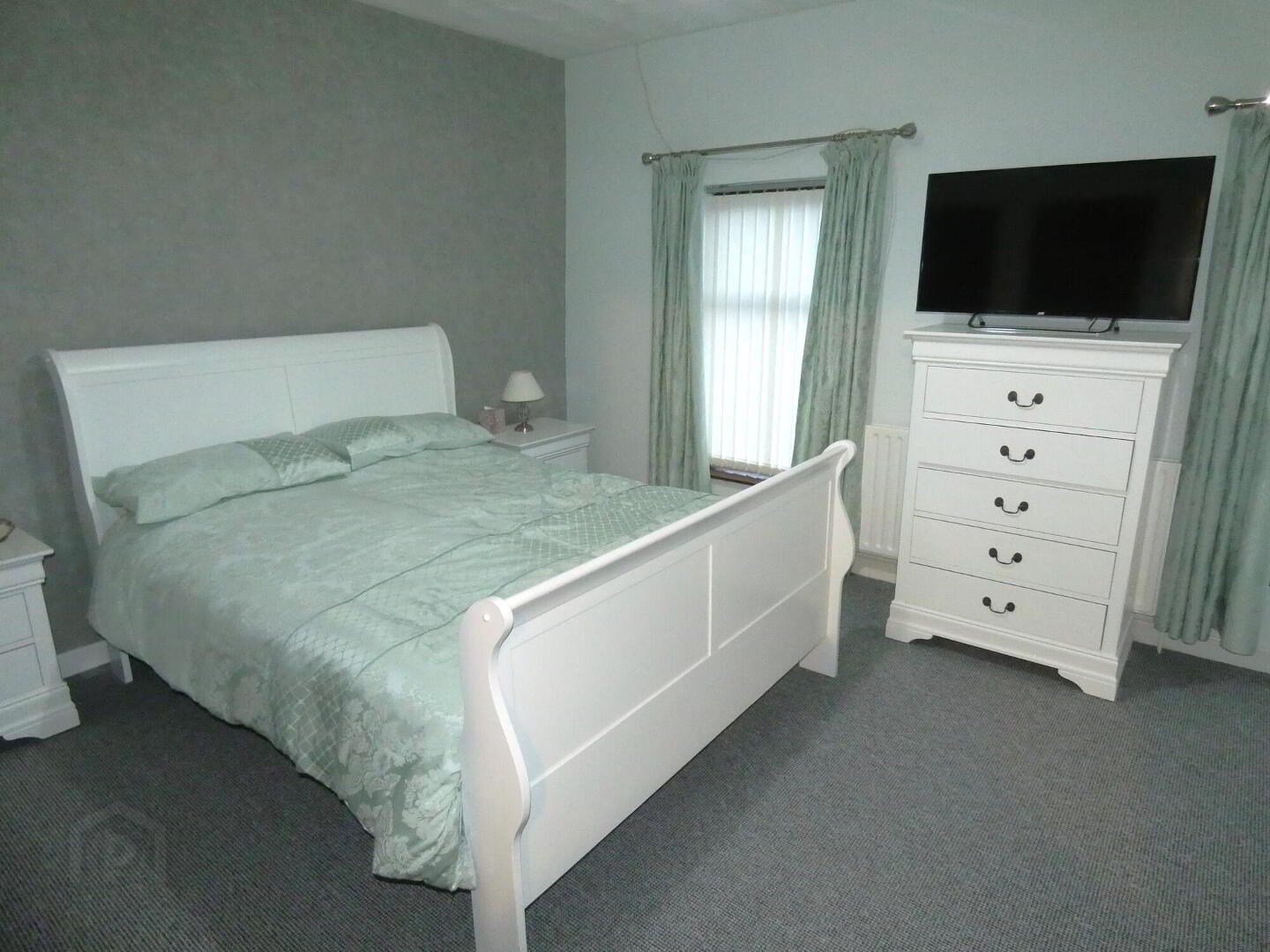 8 & 10 Coleraine Street 25 of 41