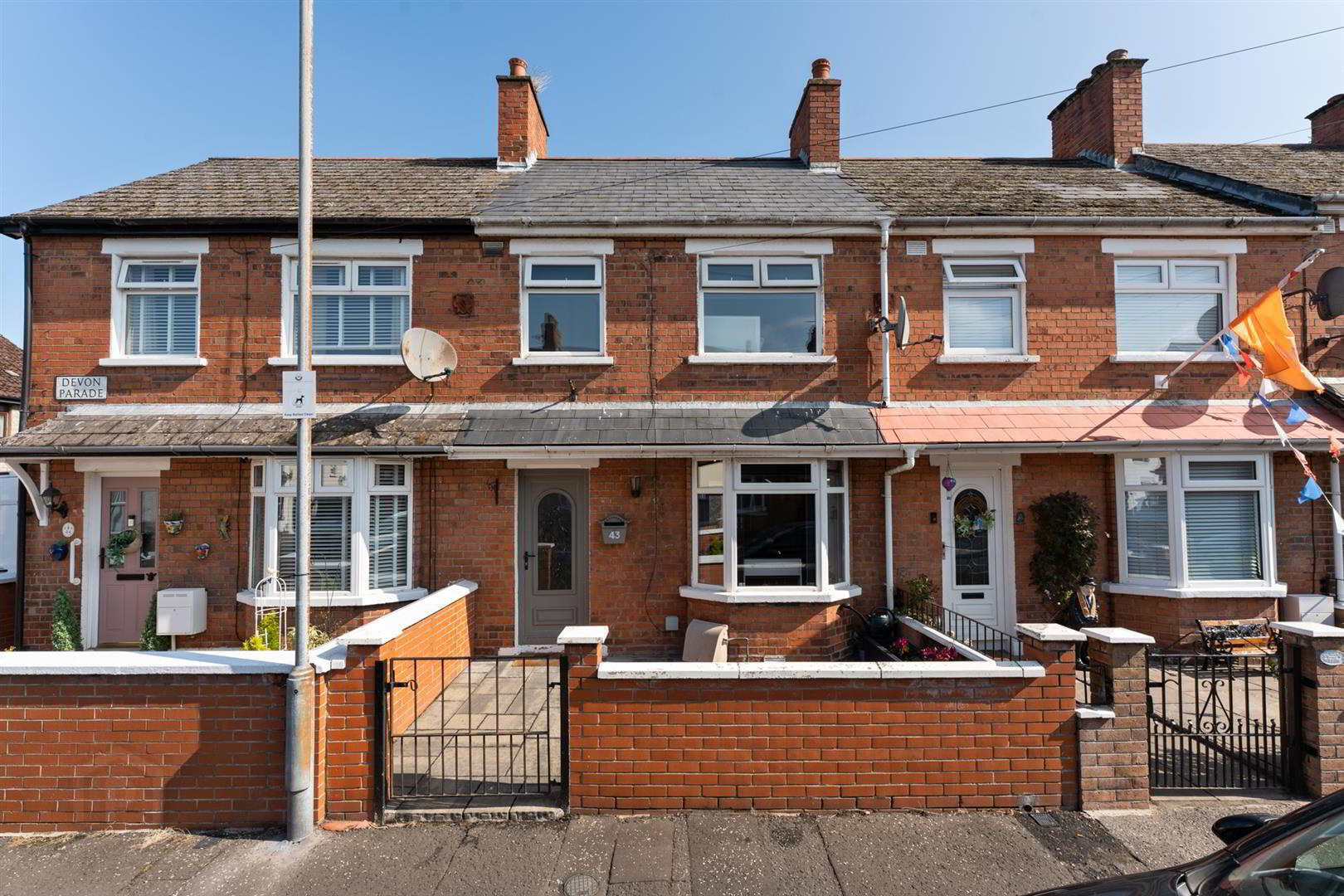 43 Devon Parade 1 of 19