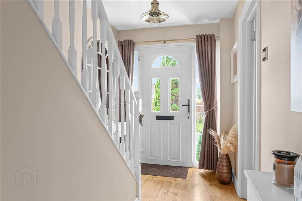 25 Dunfane Crescent 3 of 33