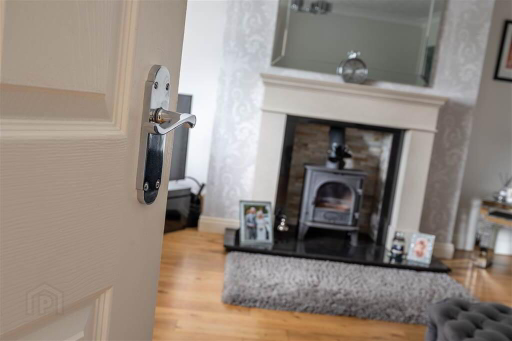 25 Dunfane Crescent 5 of 33