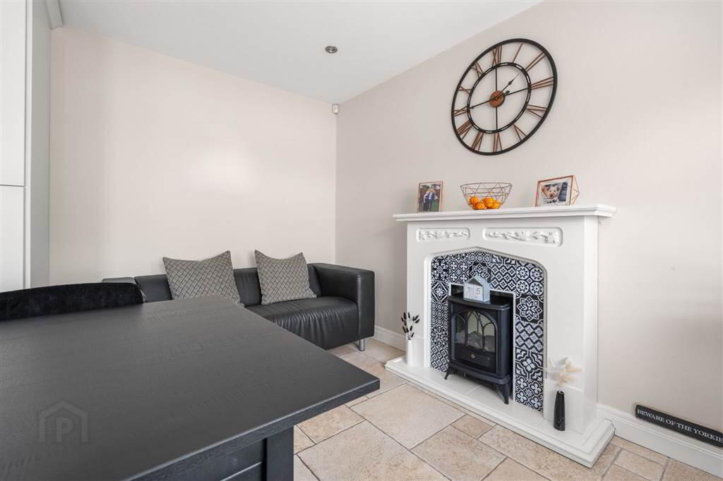 25 Dunfane Crescent 15 of 33