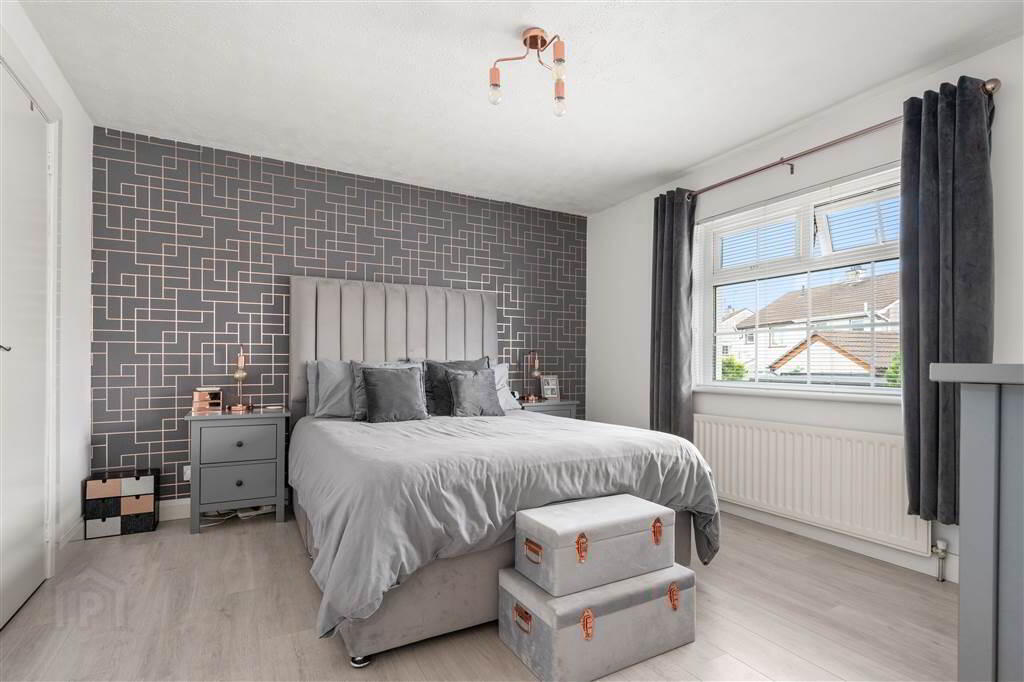 25 Dunfane Crescent 18 of 33