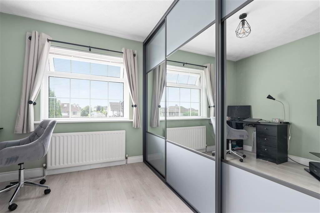 25 Dunfane Crescent 25 of 33
