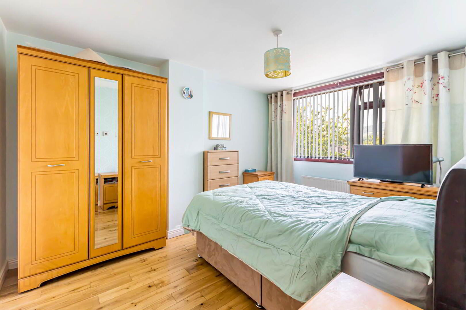 81 Orchardville Gardens 23 of 38