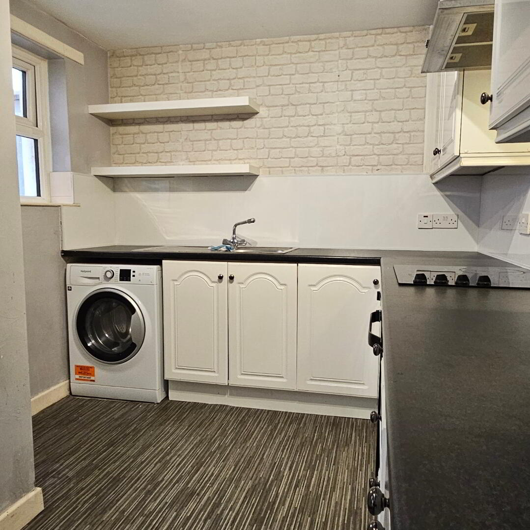 126 Hyndford Street 8 of 25