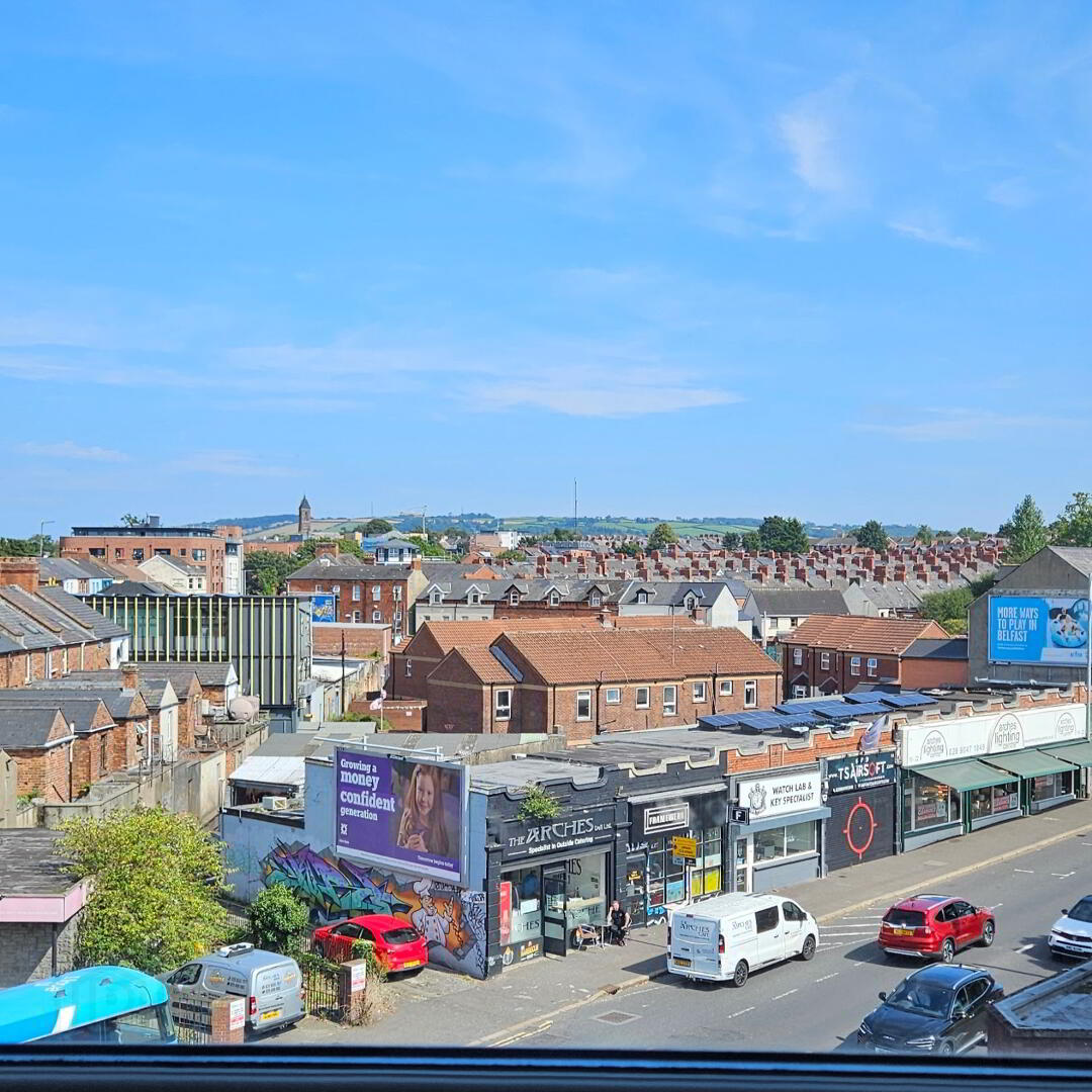 Unit 5, 1b Ravenscroft Avenue 24 of 33