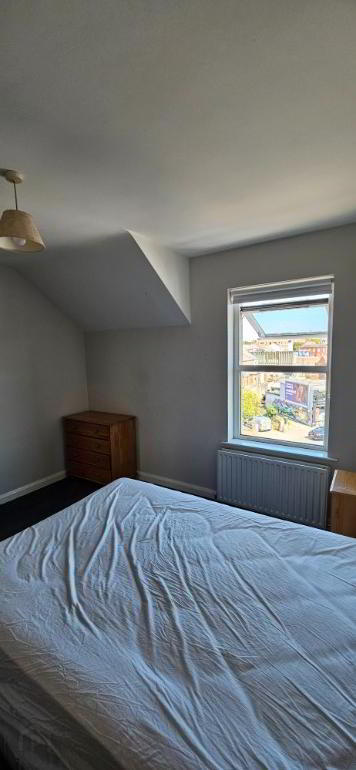 Unit 5, 1b Ravenscroft Avenue 21 of 33