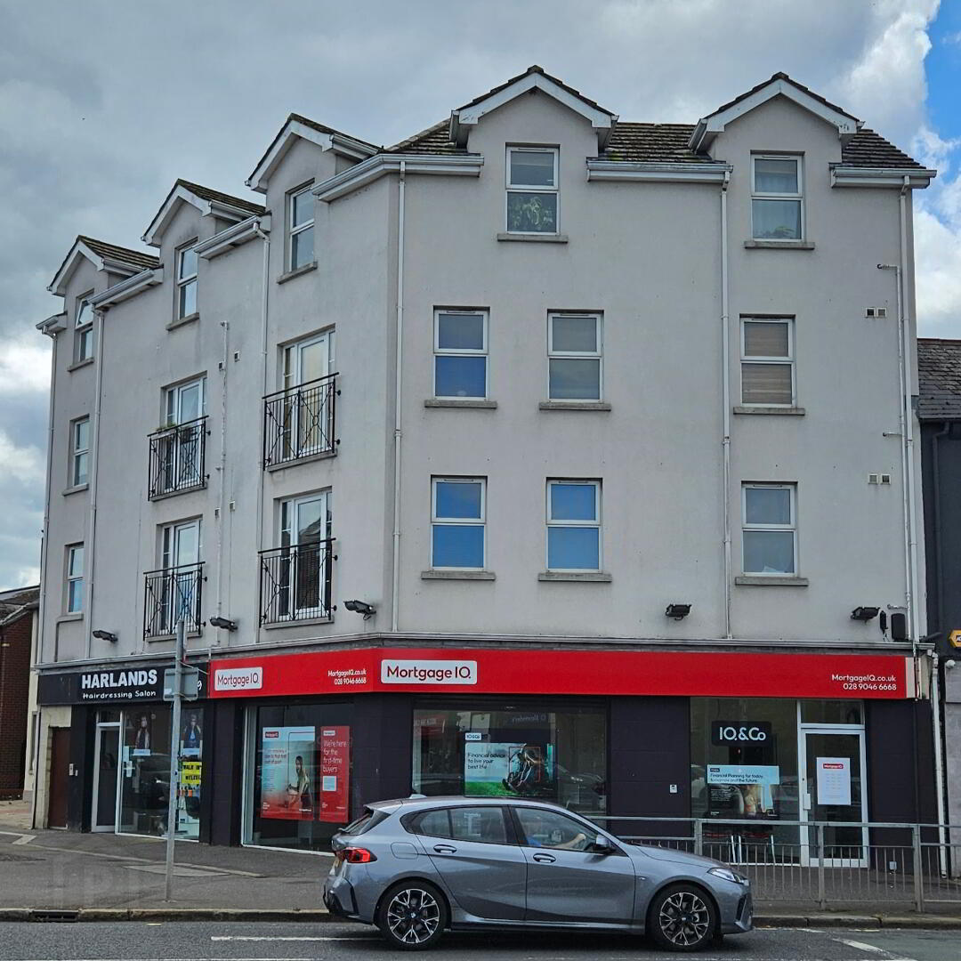 Unit 5, 1b Ravenscroft Avenue 1 of 33