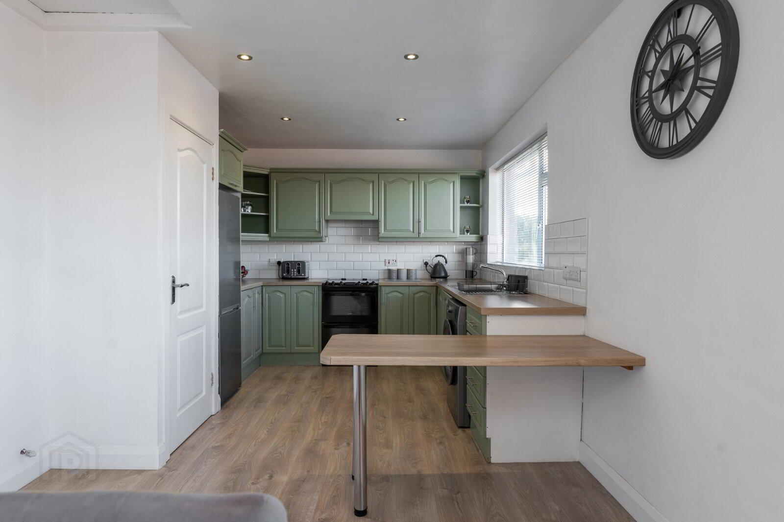 5 Ardmore Gardens 6 of 26