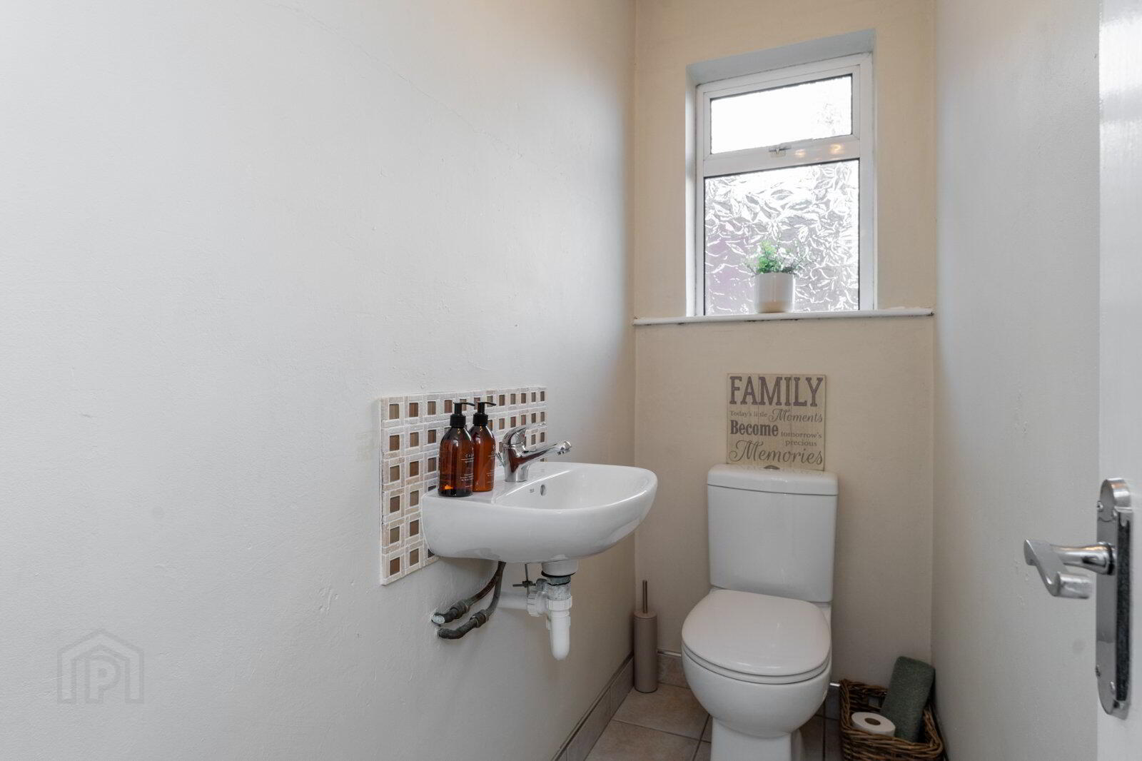 5 Ardmore Gardens 12 of 26