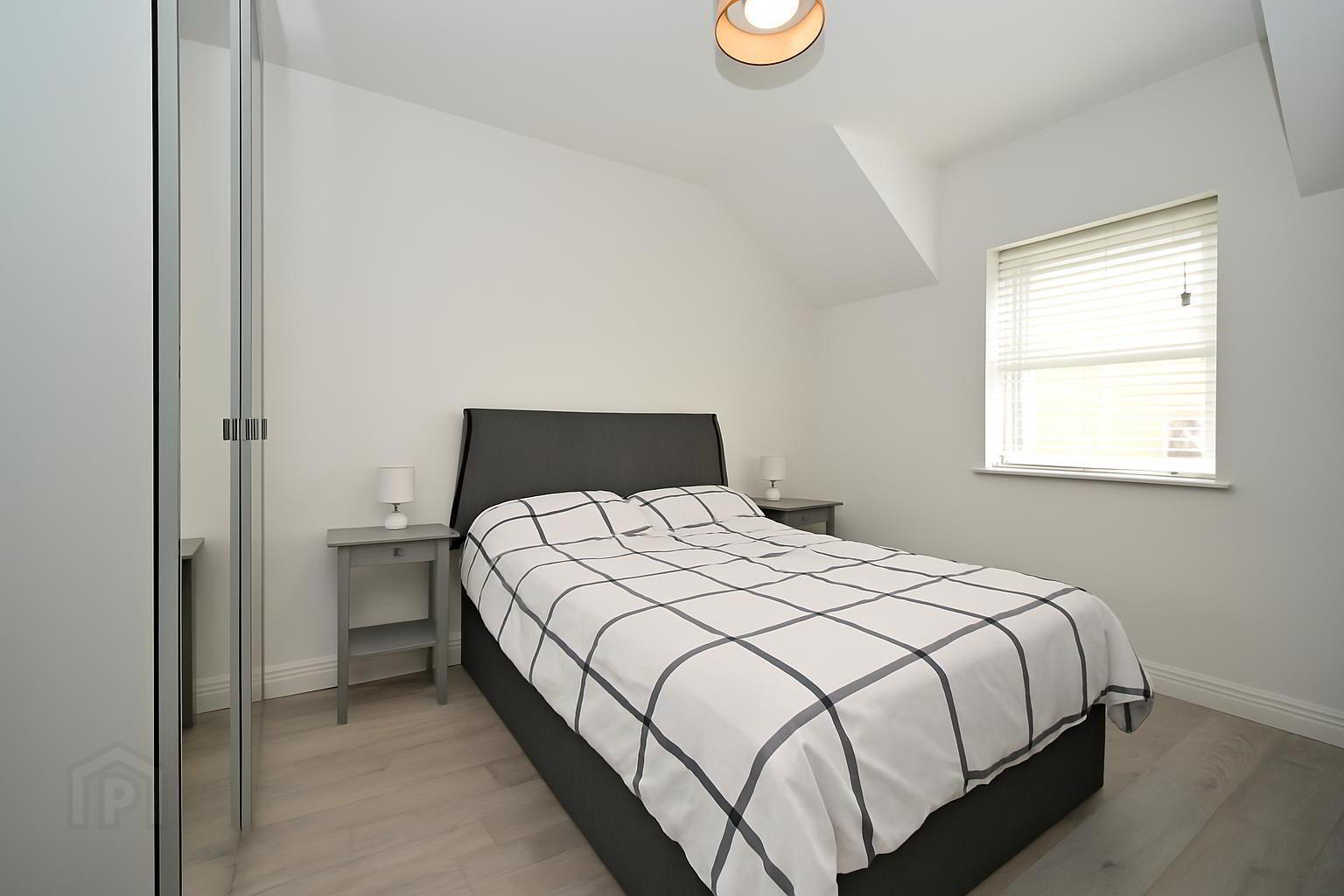 Apt 7, 130 Stranmillis Road 5 of 7