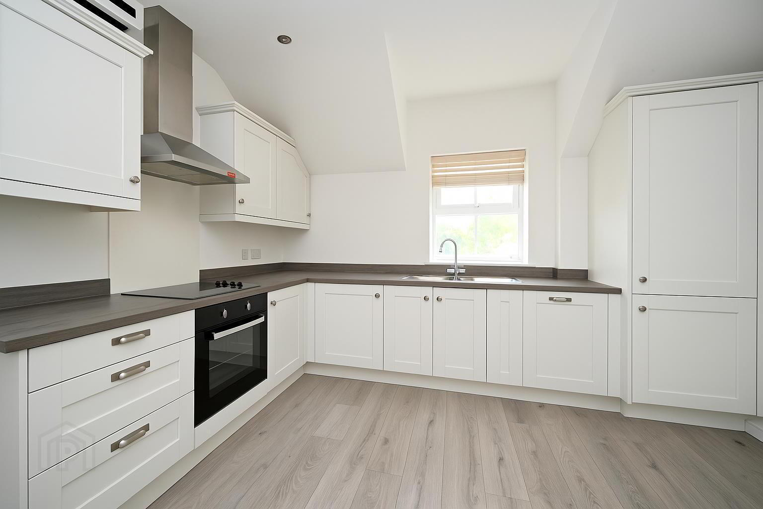 Apt 7, 130 Stranmillis Road 4 of 7