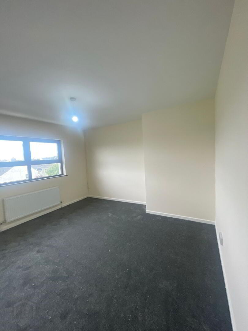 12 Sperrin Drive 4 of 7